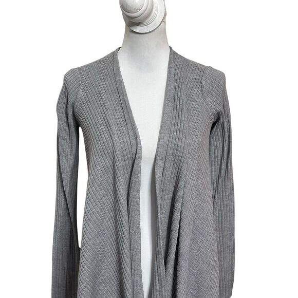 Athleta Solstice Wrap Merino Wool Ribbed Draped Gray Cardigan Sweater Size XXS - Picture 3 of 11